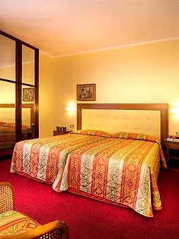 Hotel Metropole Абано-Терме 4*,  Италия